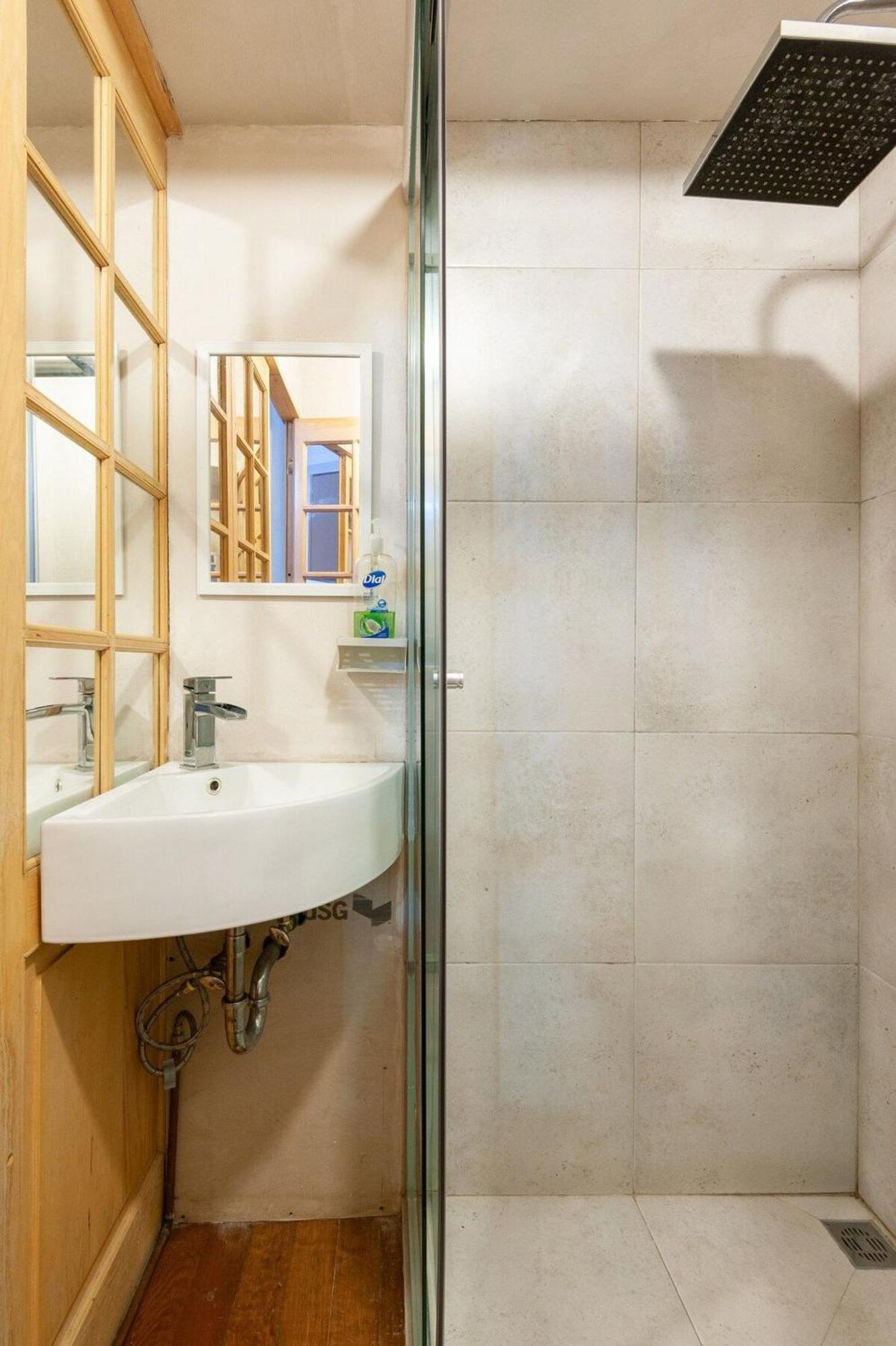 2br W/ Terrace And Very Good Location Apartment